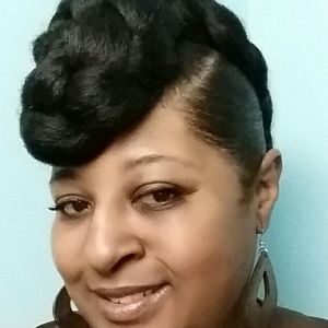 Meet your Posher, Keisha